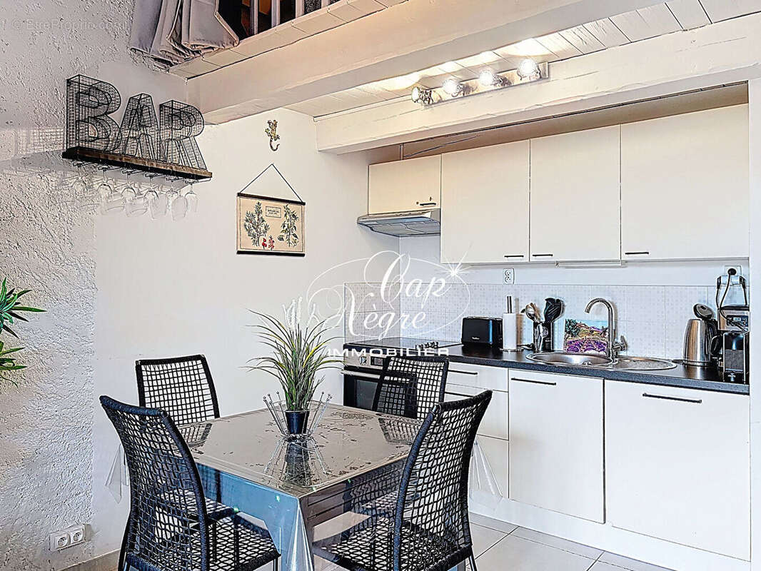 Mazet dans résidence calme avec parking et terrasse à vendre aux issambres - photo 8