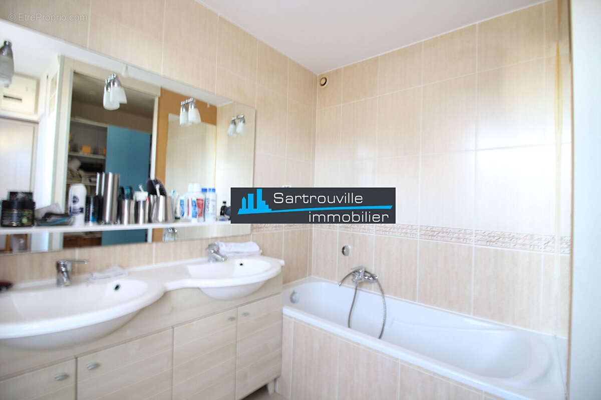 Maison à CARRIERES-SUR-SEINE