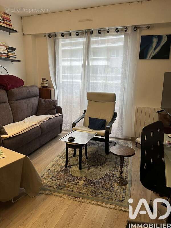 Photo 2 - Appartement à PARIS-15E
