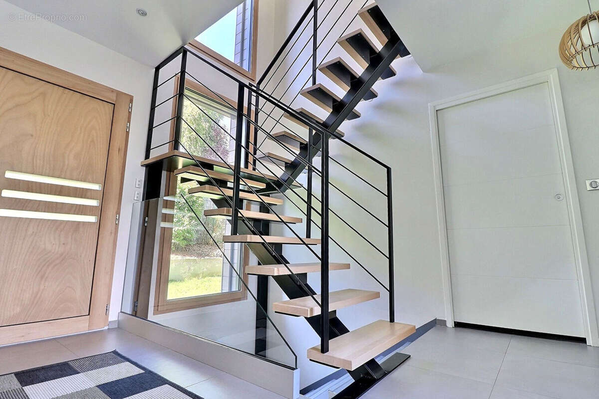 Maison à MAREIL-MARLY