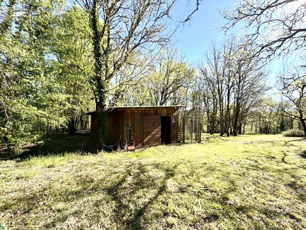 Maison à LACHAPELLE-AUZAC