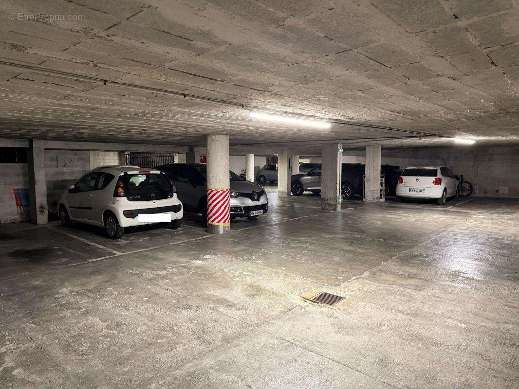 Parking à NICE