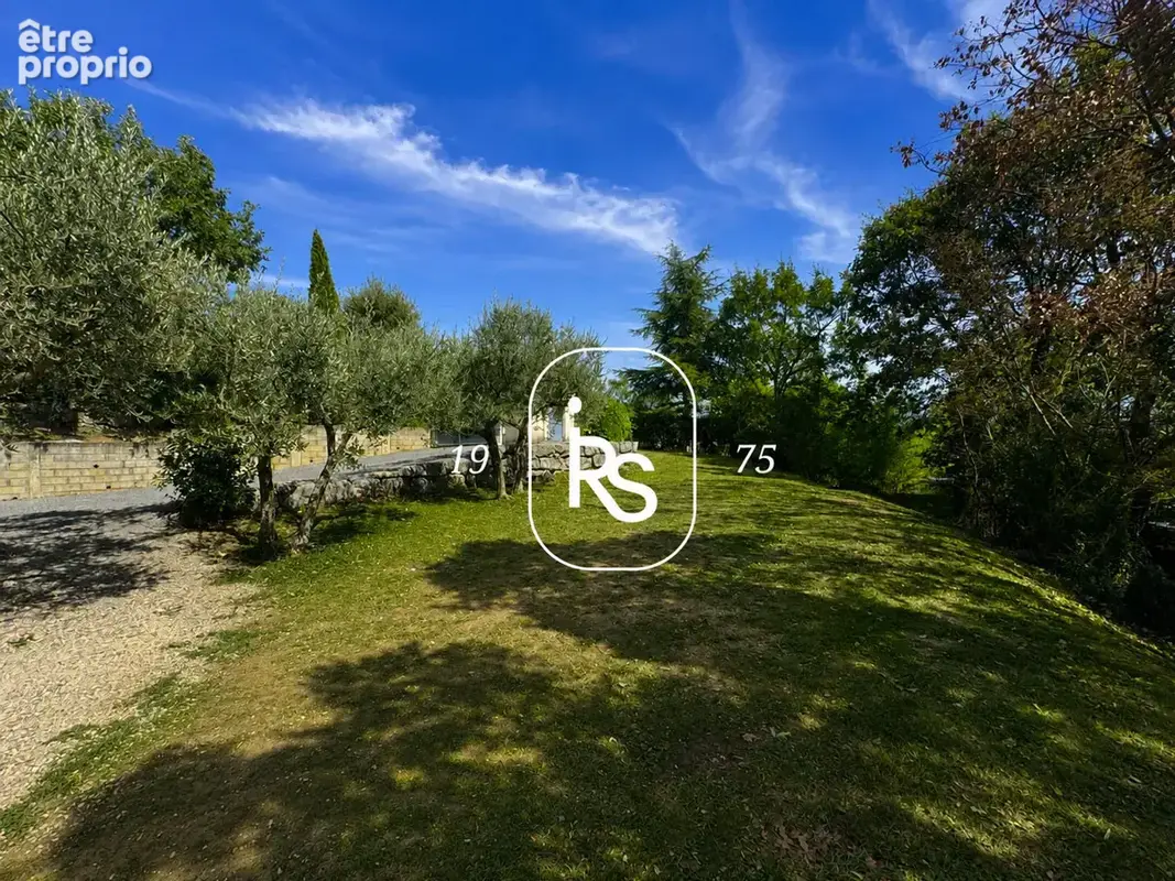 Villa de plain-pied de 130 m2 avec 8 768 m2 de terrain et vue sur le  Massif du Tanargue. - photo 18