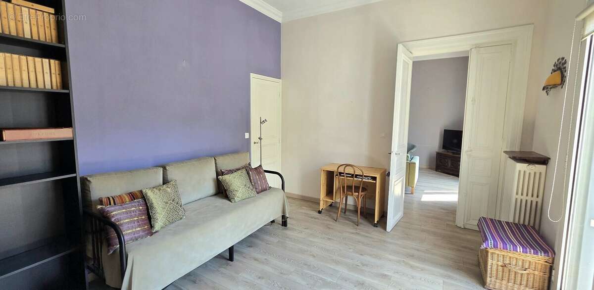 Sète  cur de ville  appartement dans immeuble bourgeois - photo 6