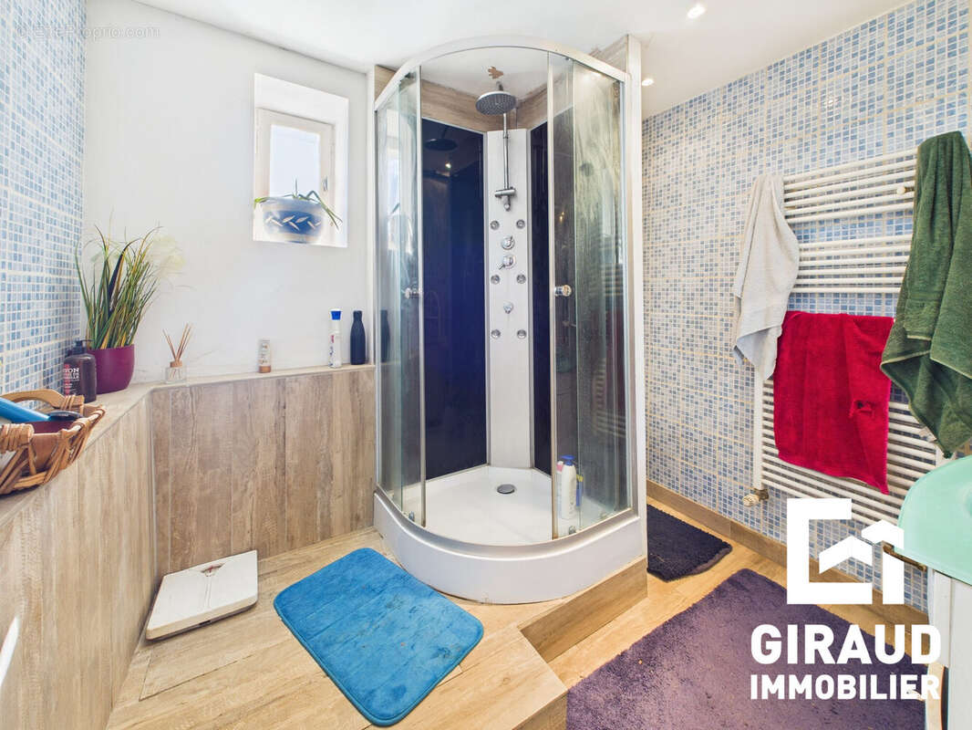 Maison à FONTENAY-LE-COMTE