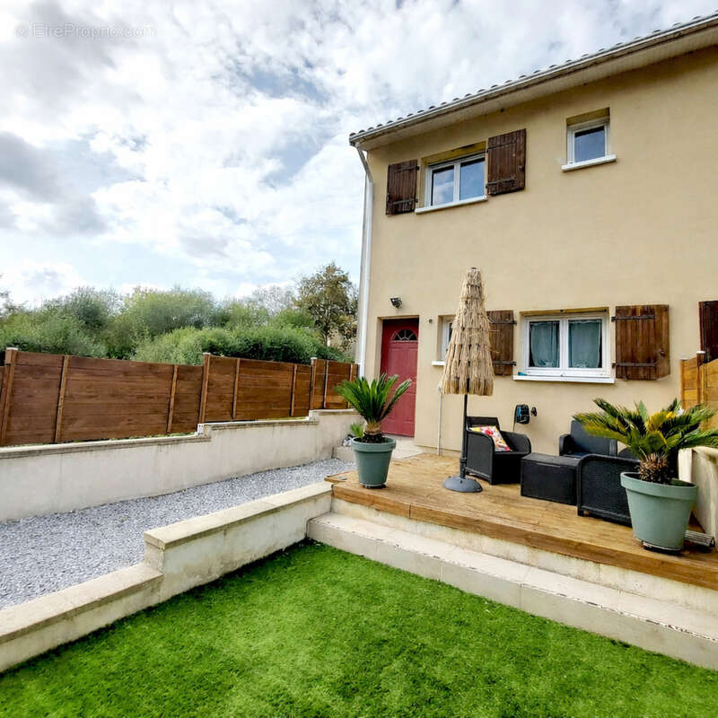 Maison à BELIN-BELIET