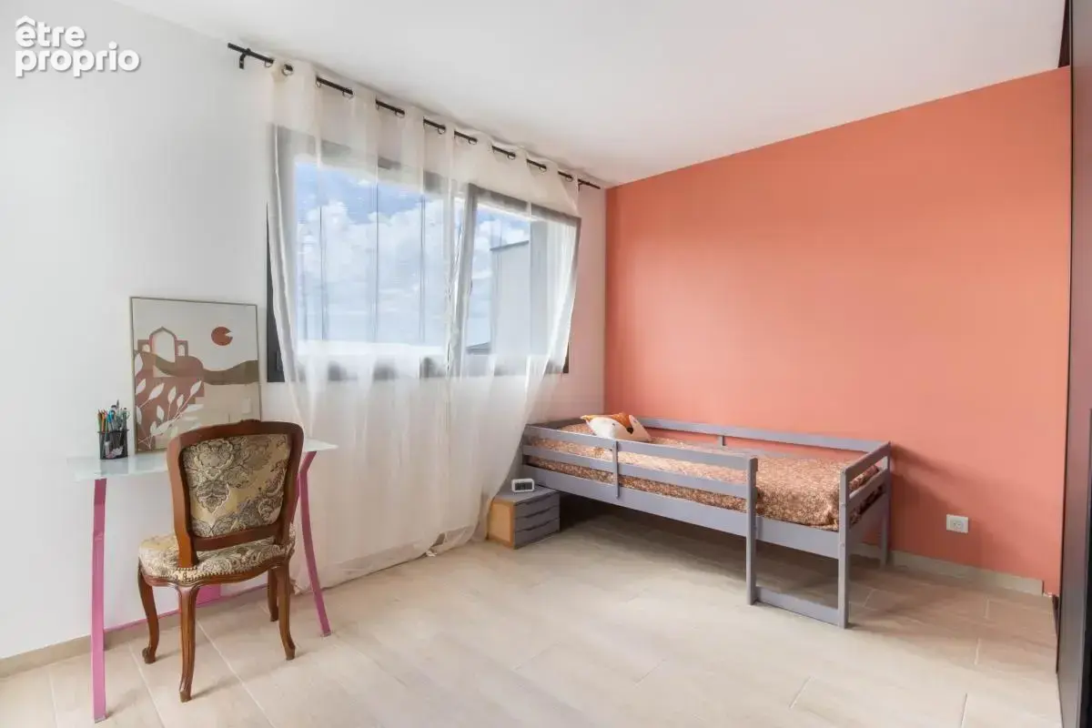 Maison Contemporaine 220 m² 5 Chambres - photo 11