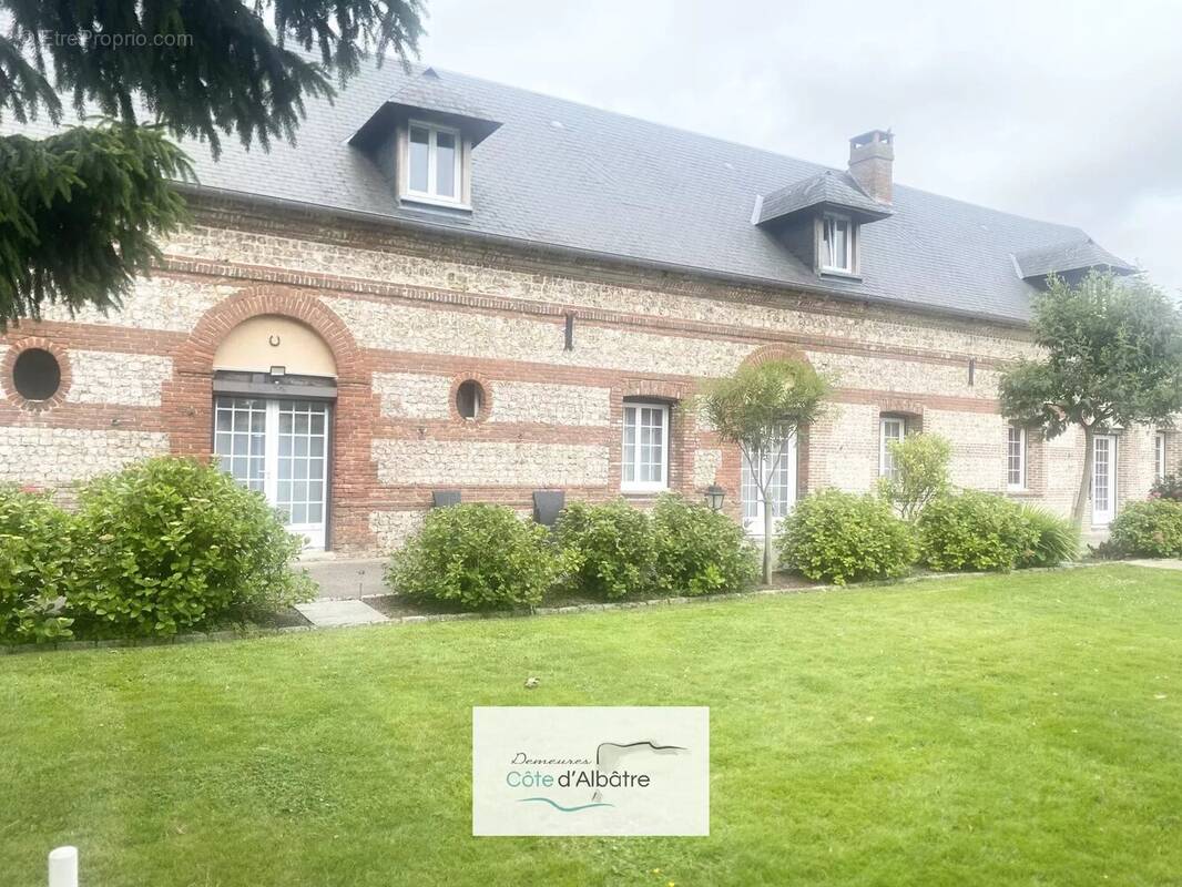 Maison à OURVILLE-EN-CAUX