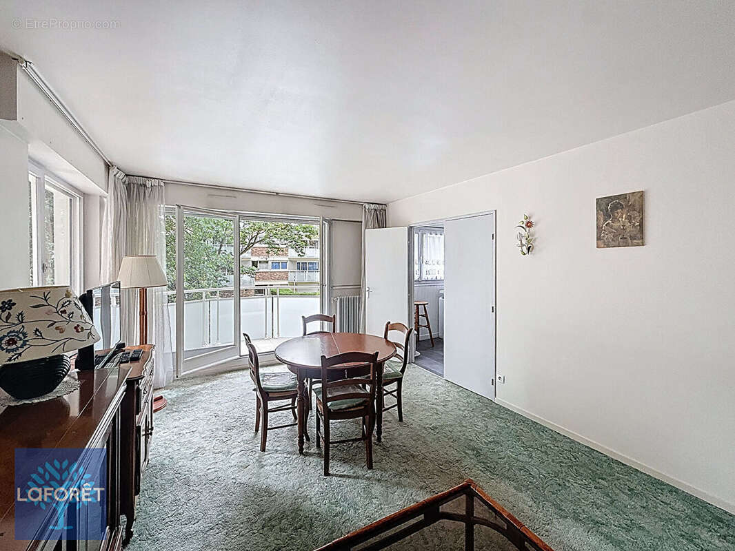 Appartement à MAUREPAS