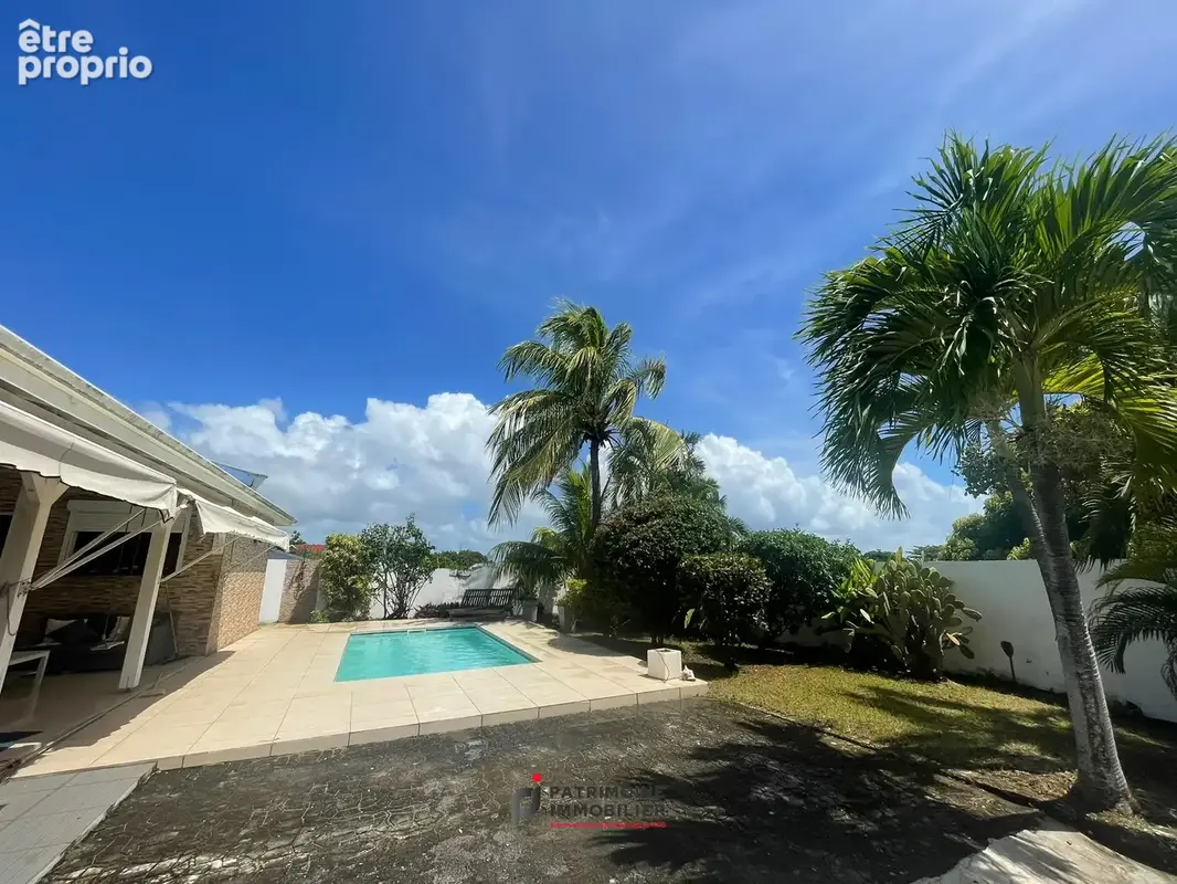 EXCLUSIVITÉ   Maison avec piscine et jardin arboré à Capesterre-Belle-Eau - photo 8