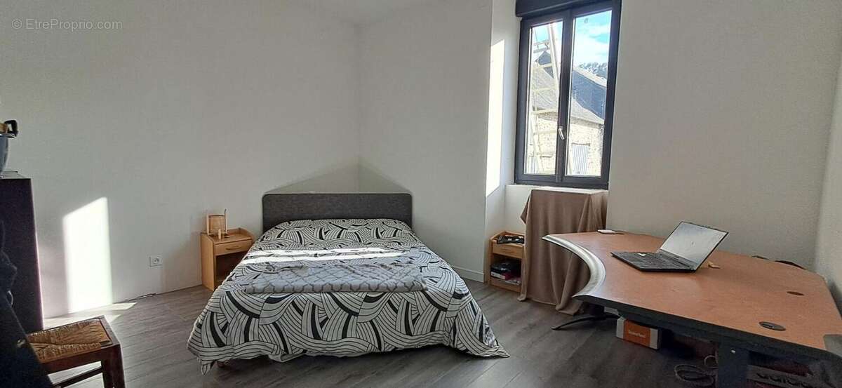 Maison à BONCHAMP-LES-LAVAL