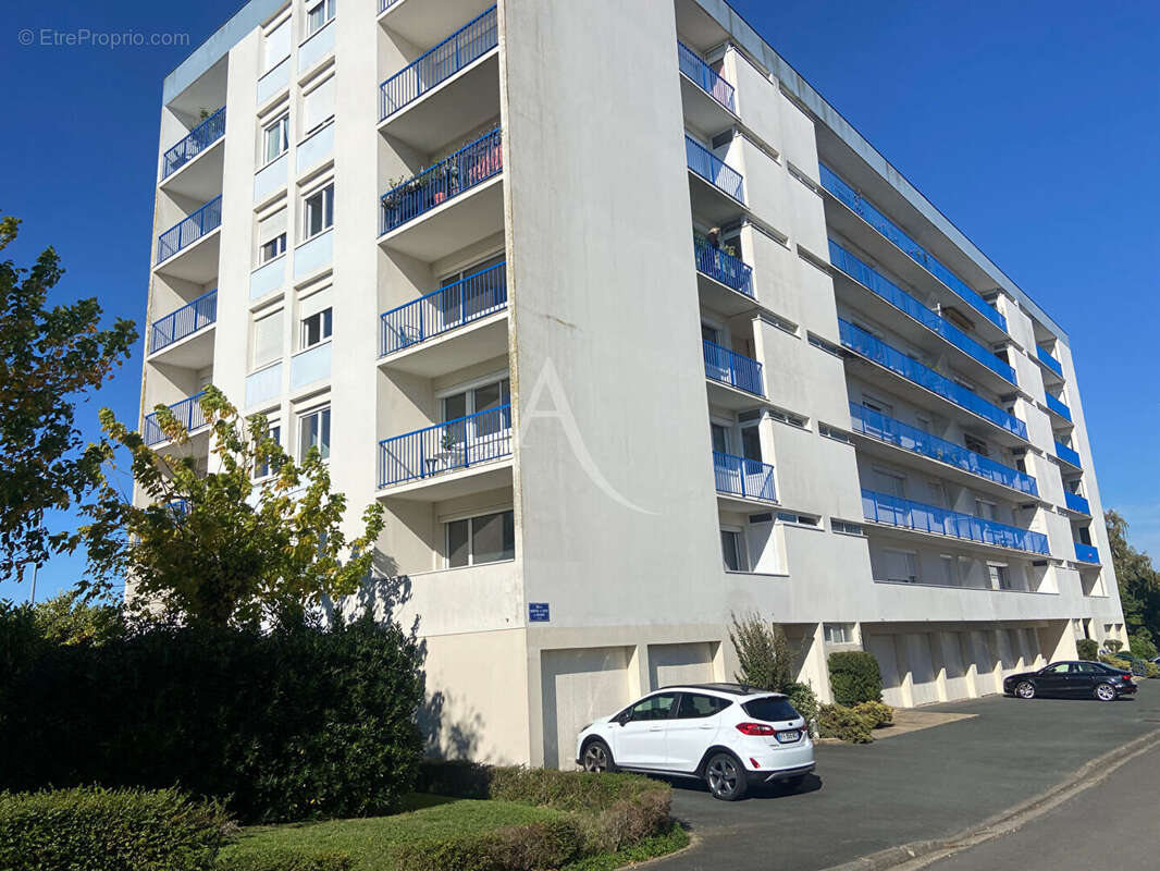 Appartement Rochefort 3 pièce(s) 60.28 m2 - photo 2