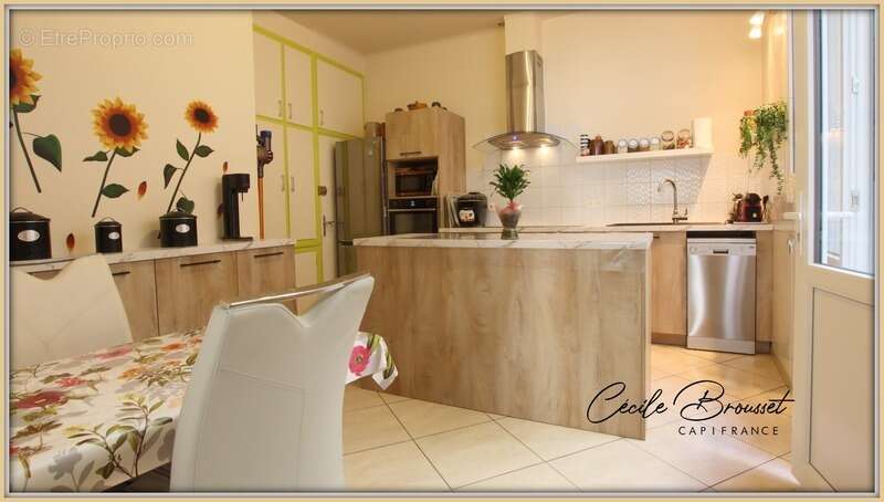 Appartement à ARLES-SUR-TECH