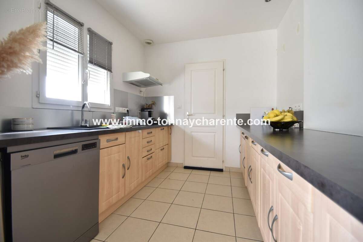 Maison à TONNAY-CHARENTE