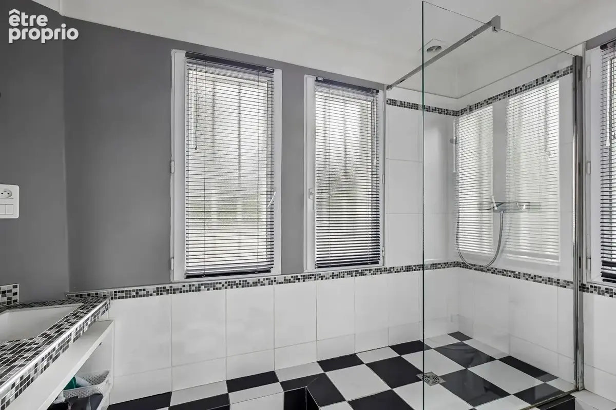 Le vesinet 15 mn rer et centre ville - maison familiale  5 chambres  - lumineuse - terrain 404 m² - photo 15