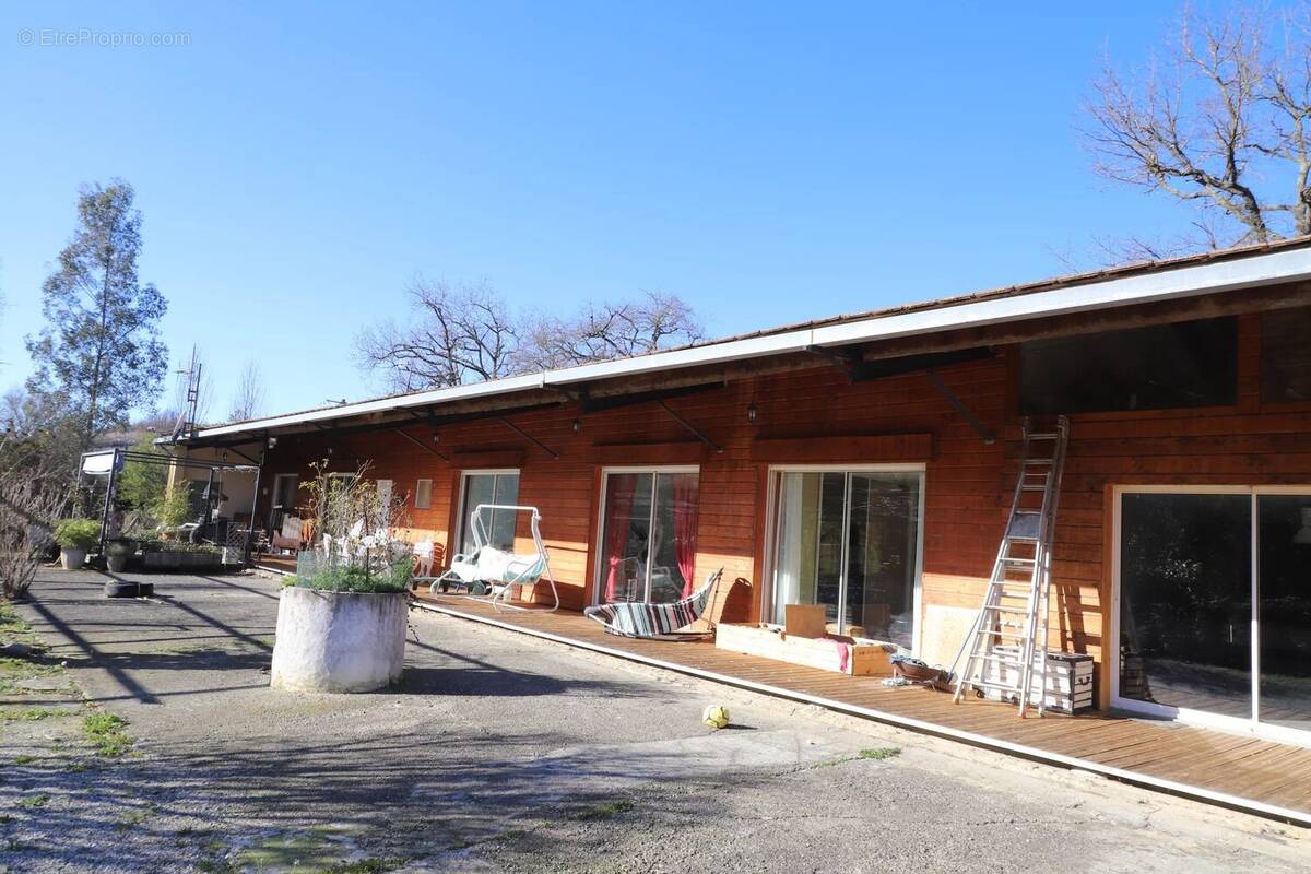 Maison à LE FOSSAT