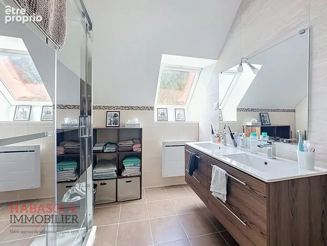 Maison entièrement rénovée à Lesneven - photo 11