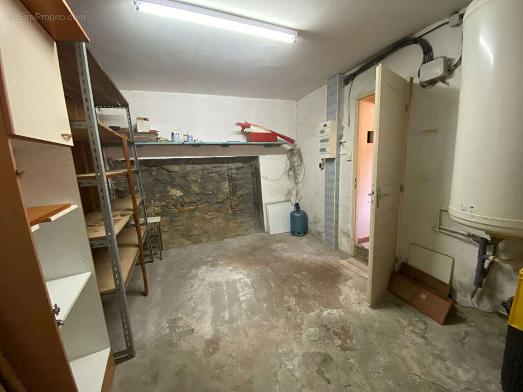 Maison avec terrasse et garage moto - photo 18