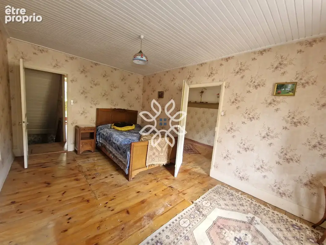 Maison de bourg à rénover   Terrain   Ferrières-Saint-Mary - photo 3