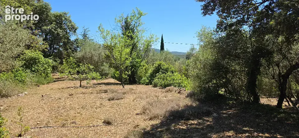 Terrain 870 m² à vendre à Carnoules (83660) - photo 2