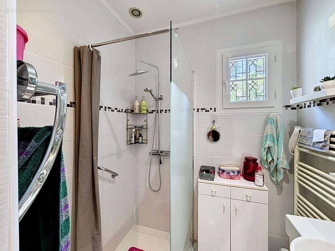 Maison 84 m² à Villebarou  - photo 7