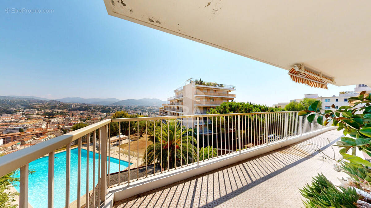 Appartement à NICE
