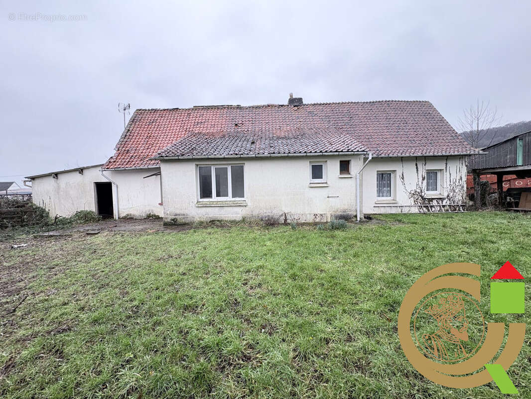 Maison à CONTES