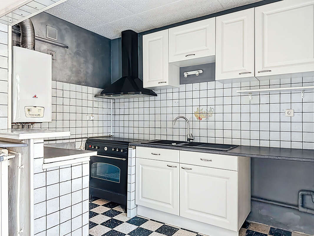 Appartement à MARSEILLE-13E