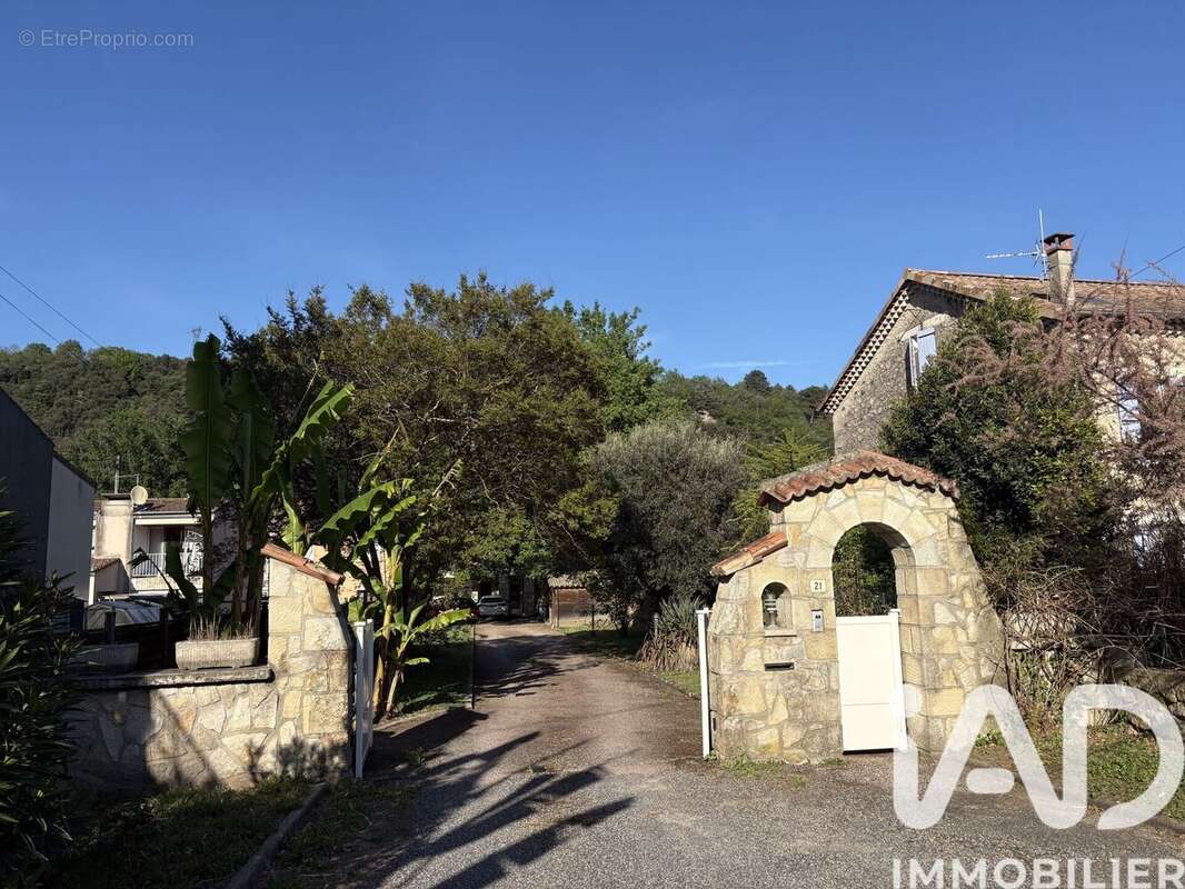 Photo 5 - Maison à LABEGUDE