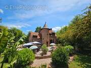 Maison à COLLONGES-LA-ROUGE