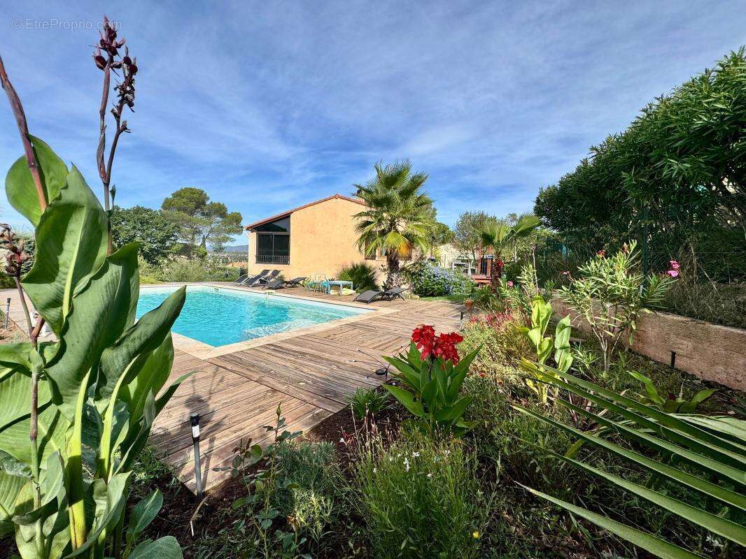 Maison à FREJUS