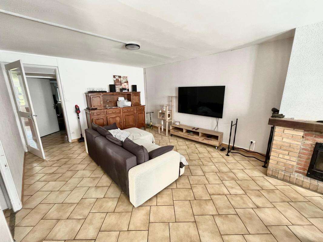 Maison à LE NOUVION-EN-THIERACHE