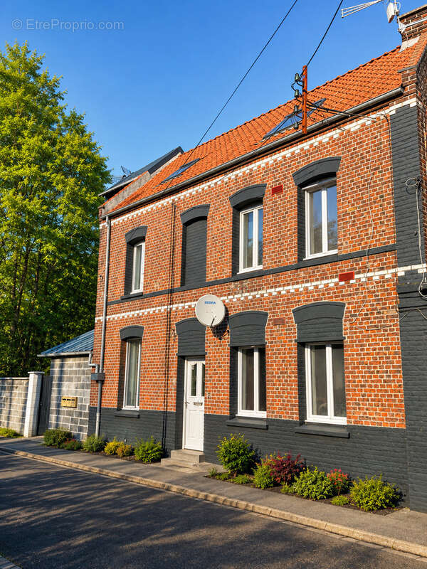 Appartement à SIN-LE-NOBLE