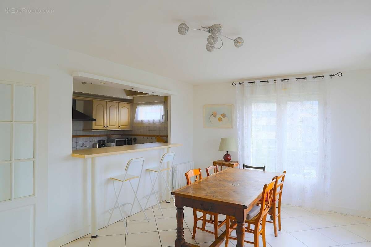 Appartement à YERRES