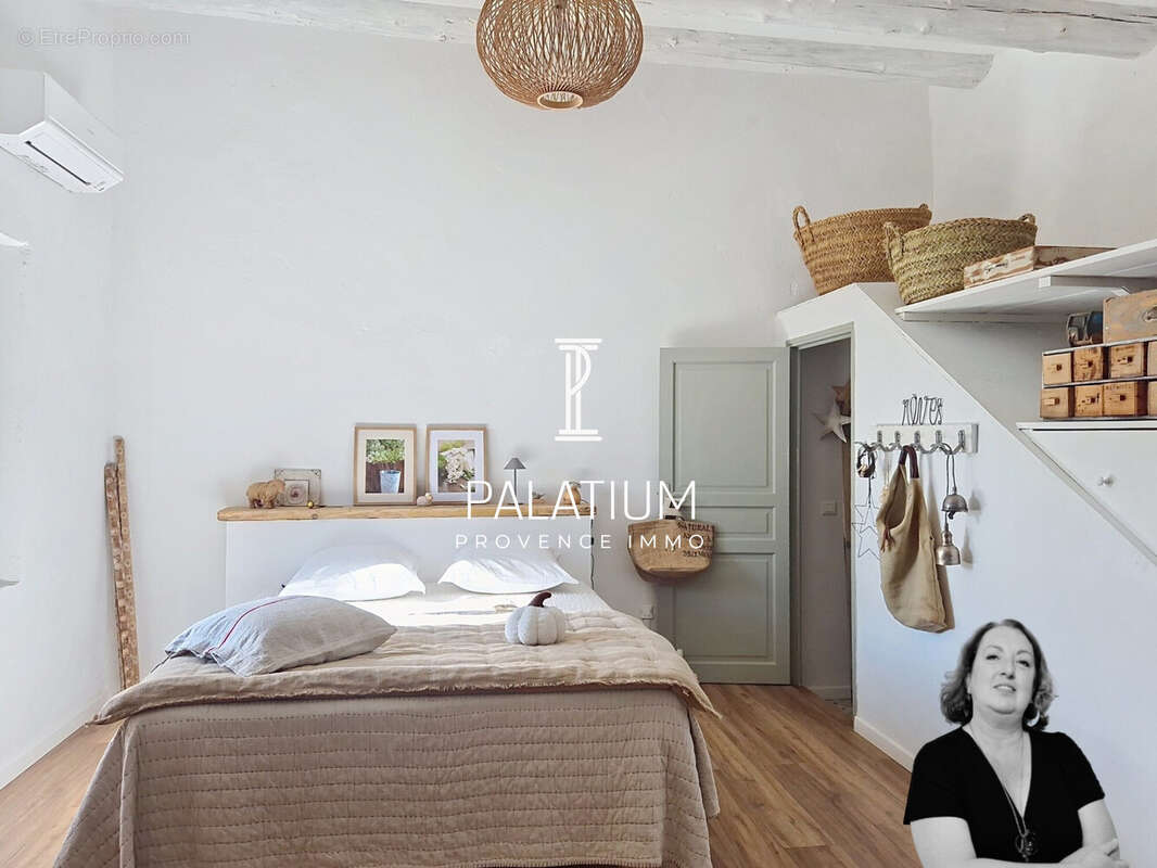 Maison à L'ISLE-SUR-LA-SORGUE