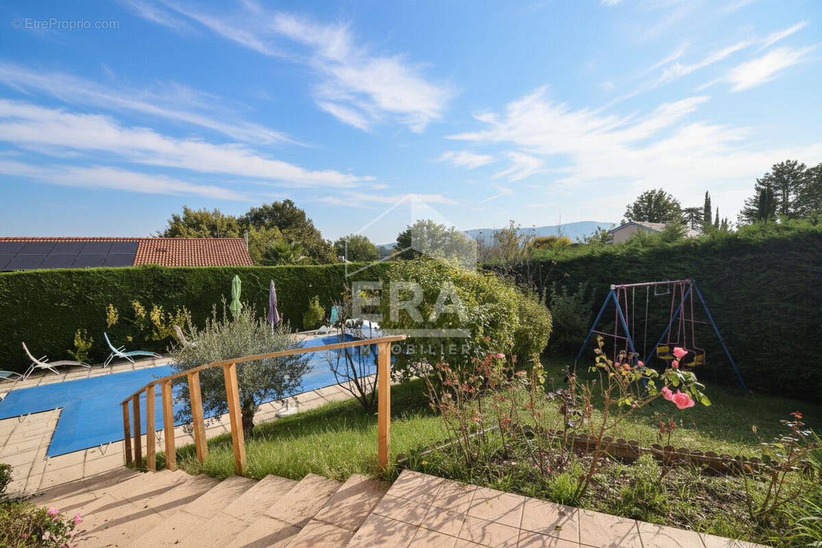 Maison à CHAZAY-D'AZERGUES