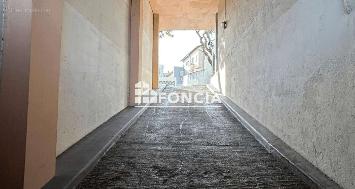 Parking à PERPIGNAN