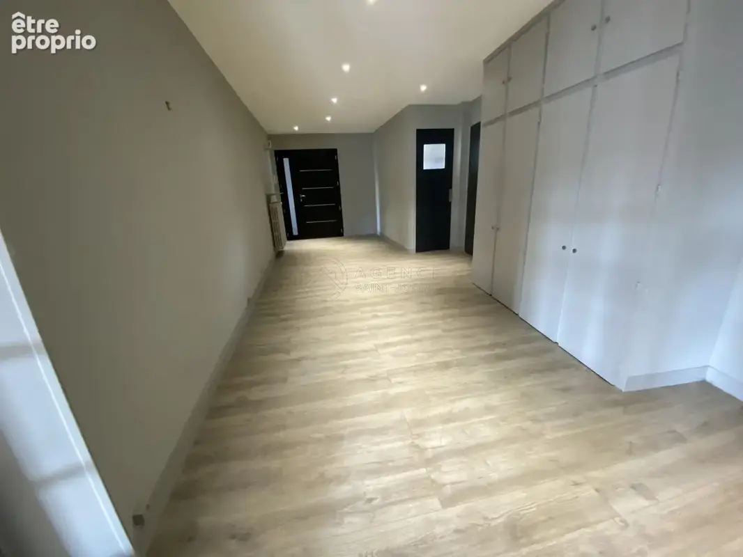 Appartement 5 pièces 187 m² à vendre à Yvetot (76190) - photo 5