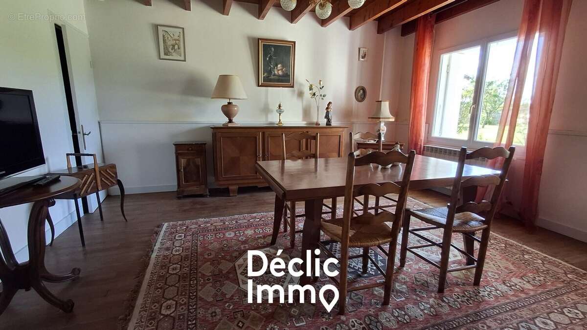 Maison à PONT-L'ABBE-D'ARNOULT