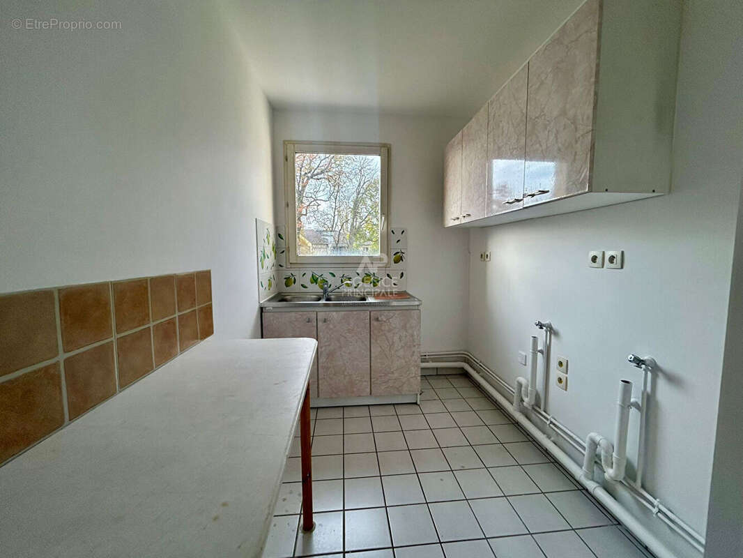 Appartement à VERNEUIL-SUR-SEINE
