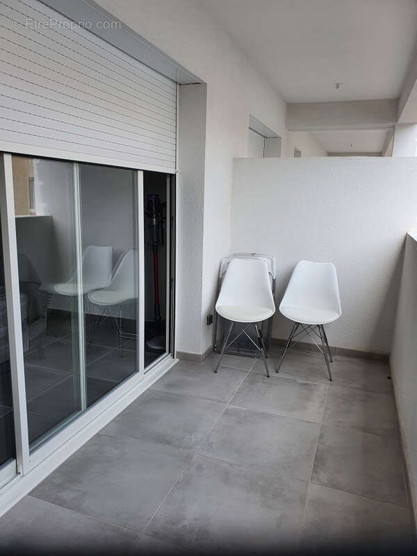 Appartement à CHATEAUNEUF-LES-MARTIGUES