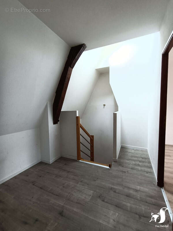 Maison 89 m² à Cambrai  - photo 6