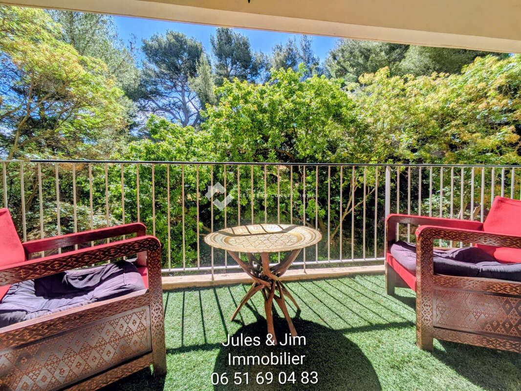 Appartement à MARSEILLE-9E