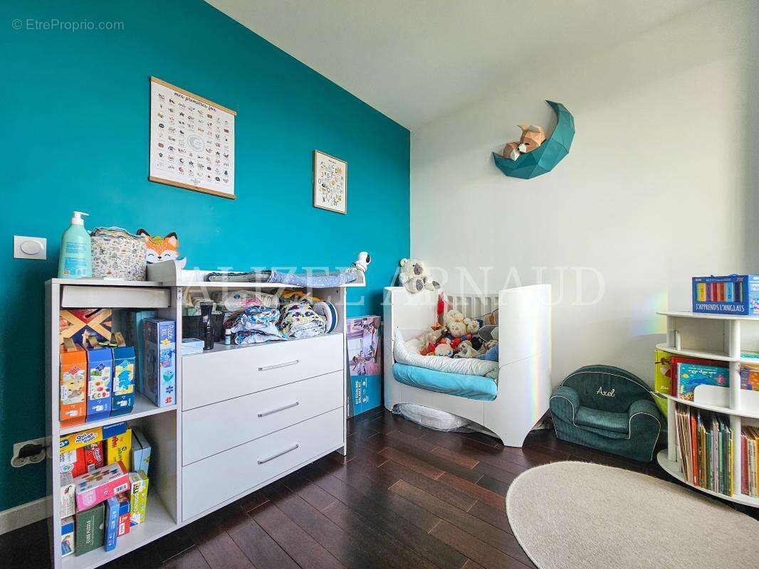 Appartement à ASNIERES-SUR-SEINE