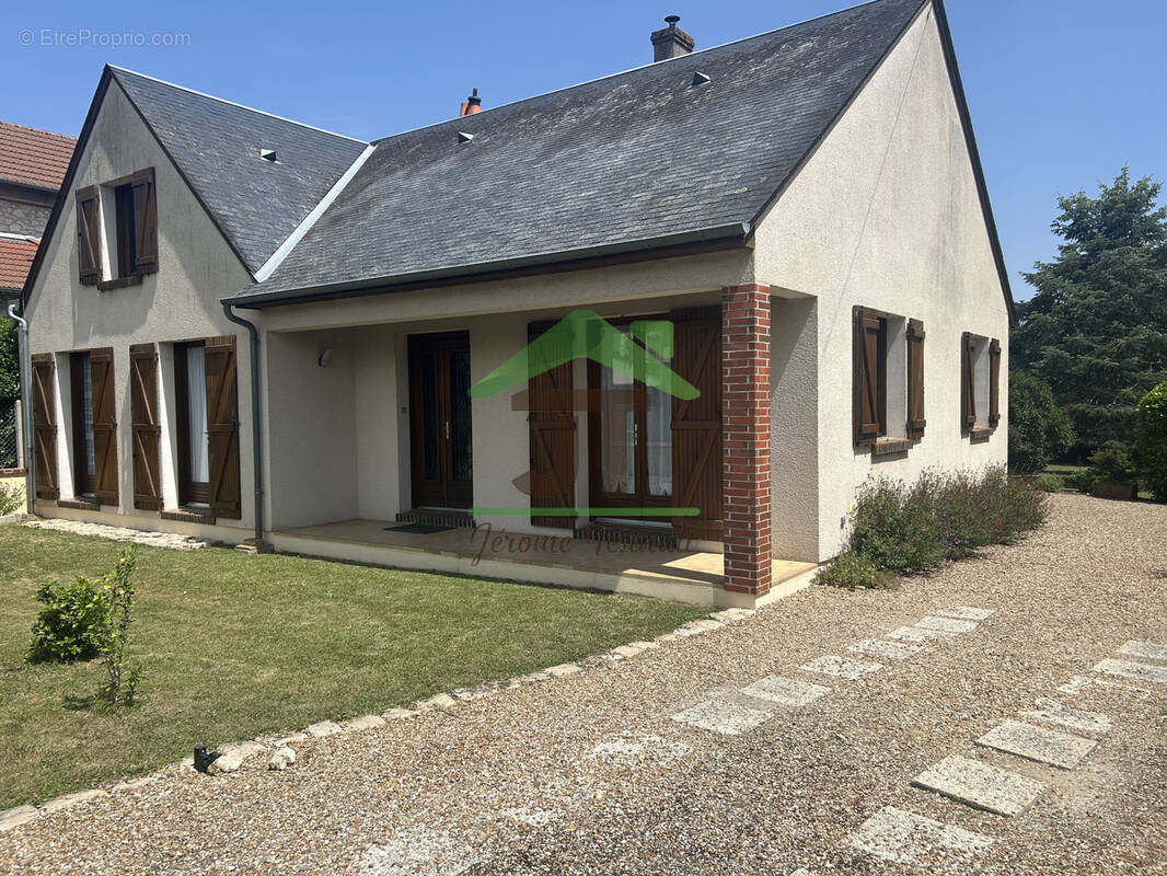 Maison à CHATEAUDUN