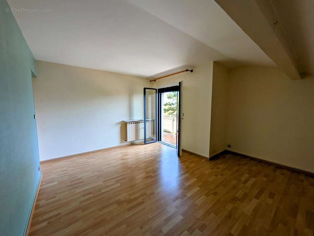 Maison à GILLY-SUR-ISERE