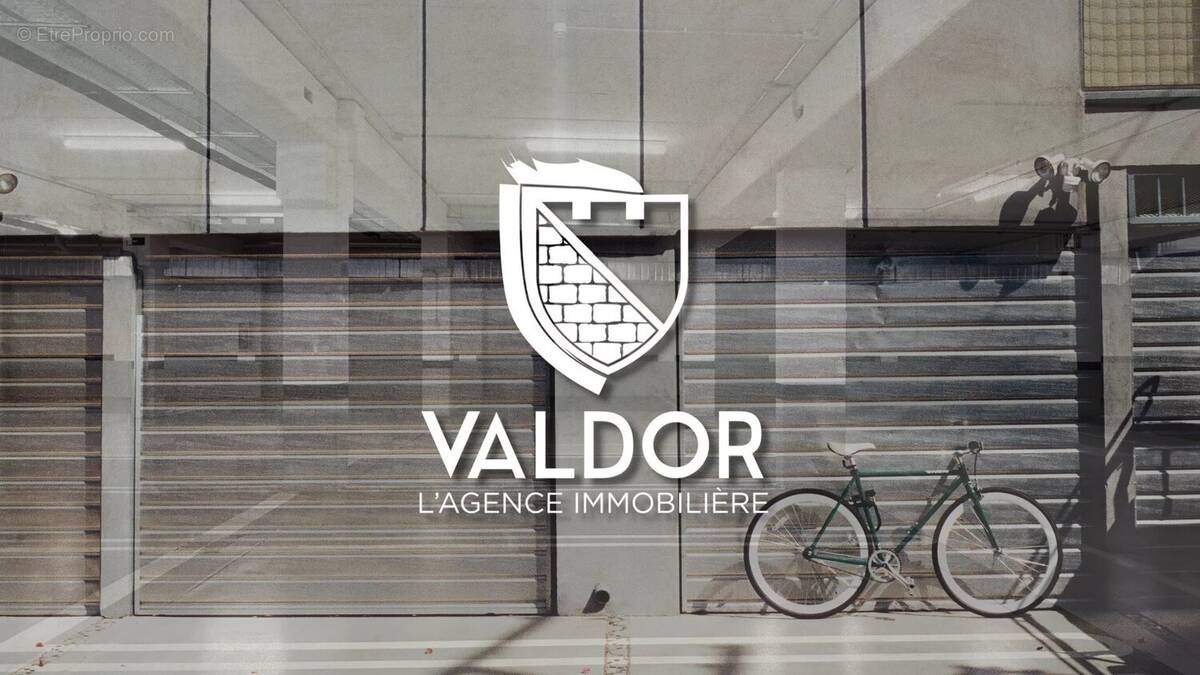 Commerce à VILLEFRANCHE-SUR-SAONE