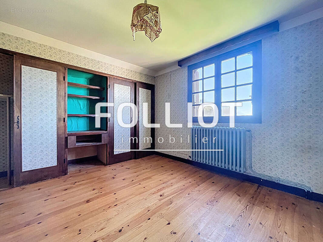 A vendre - Maison de bourg Gavray - photo 11