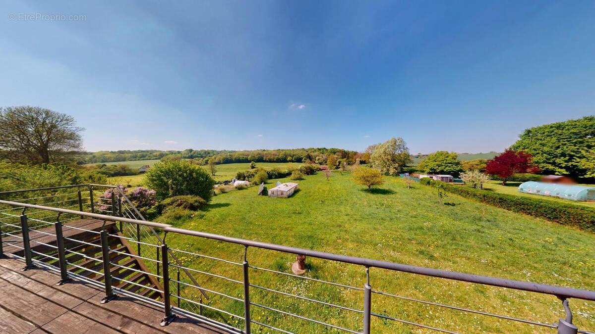Maison à LACHAPELLE-AUX-POTS