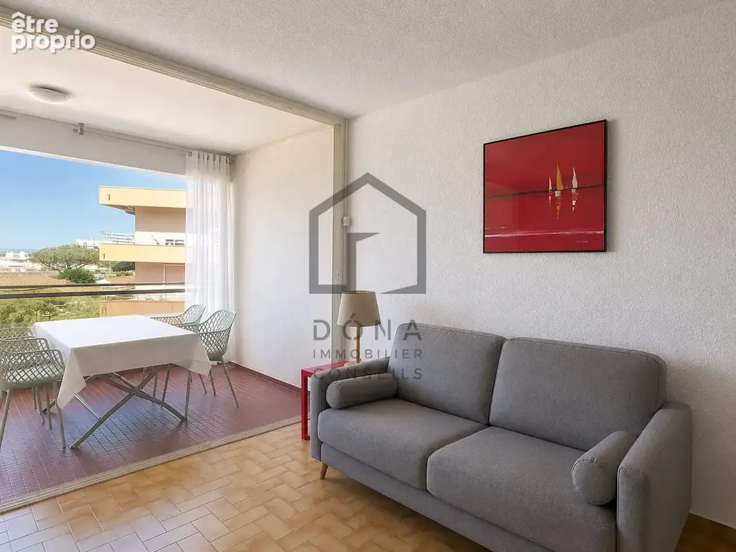 Appartement 1 pièce 26 m² à vendre à Le Grau-Du-Roi (30240) - photo 2